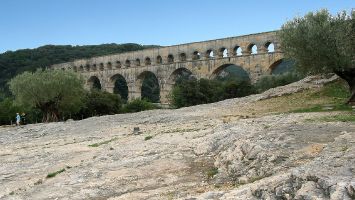 Pont du Gard, Remoulin